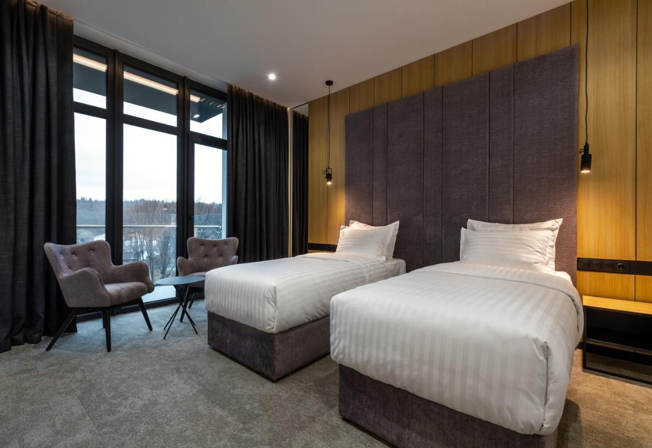 Святий Шарбель Hotel Morshyn Exterior photo